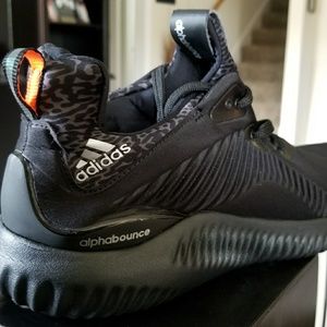 New in the Box men's size 11 Adidas alphabounce